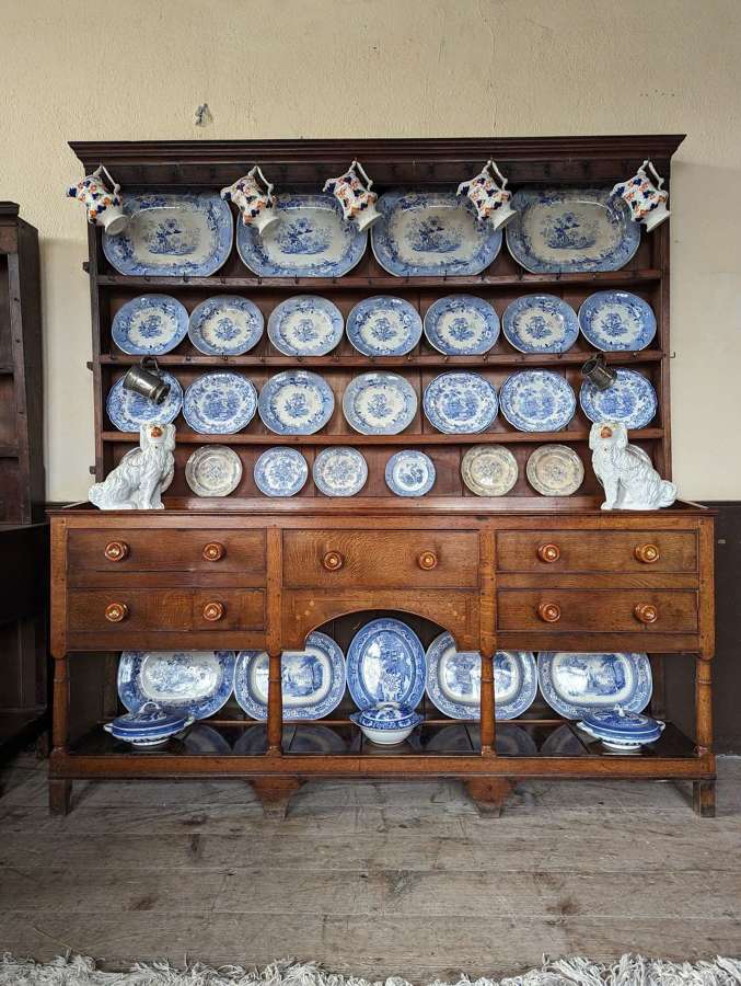 19th Century Cardiganshire Oak Dresser